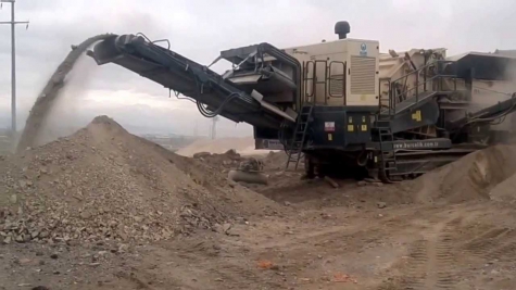Mobil Darbeli Kırıcı CP130